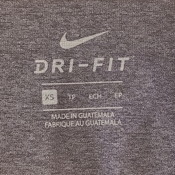 Nike Dri-Fit Bring on the burn gray pink tanktop sleeveless tshirt  muscle shirt - Picture 3 of 7